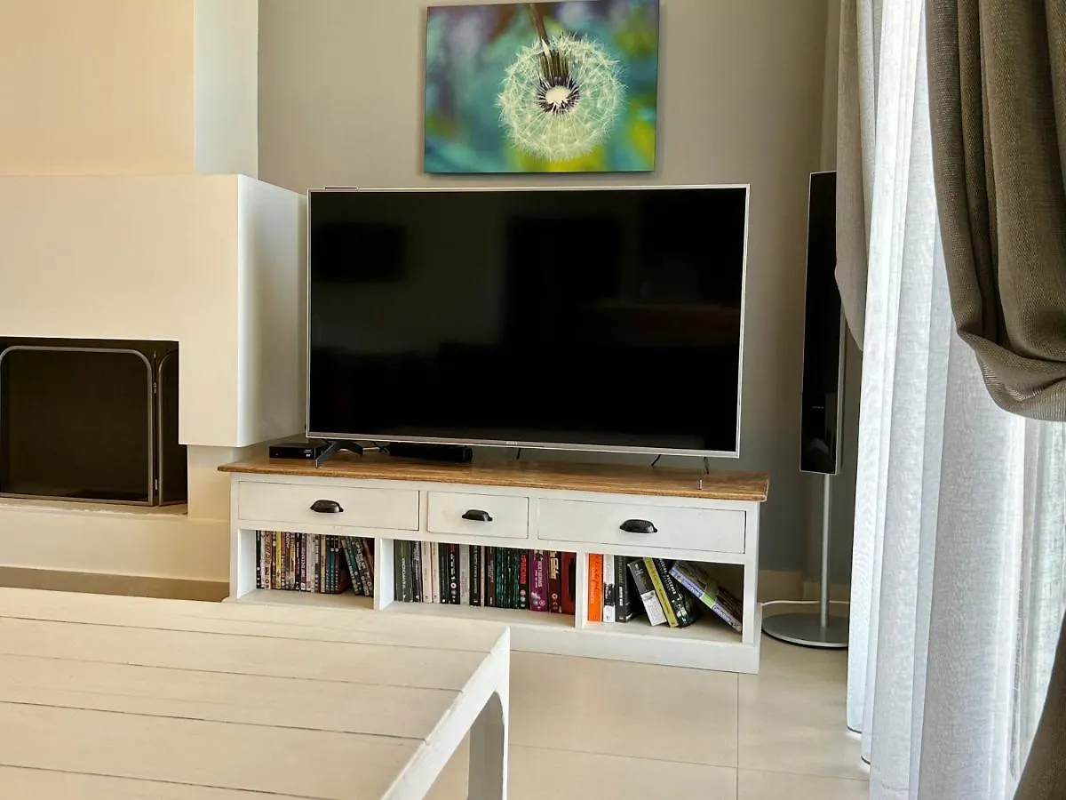 Eucalyptus Suite Sea View Karavomylos