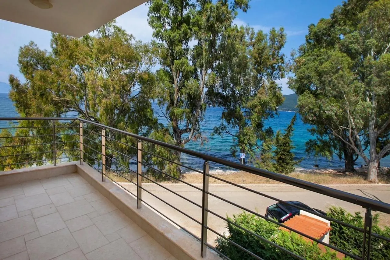 Eucalyptus Suite Sea View Karavomylos